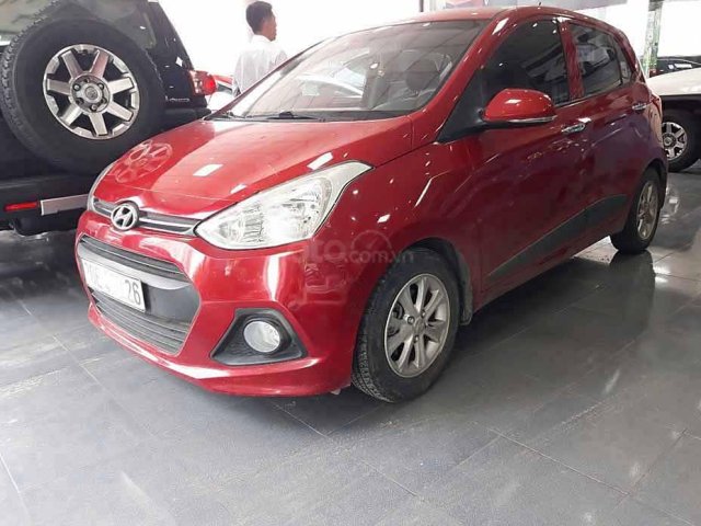 Bán Hyundai Grand i10 sản xuất năm 2015, màu đỏ, nhập khẩu nguyên chiếc  