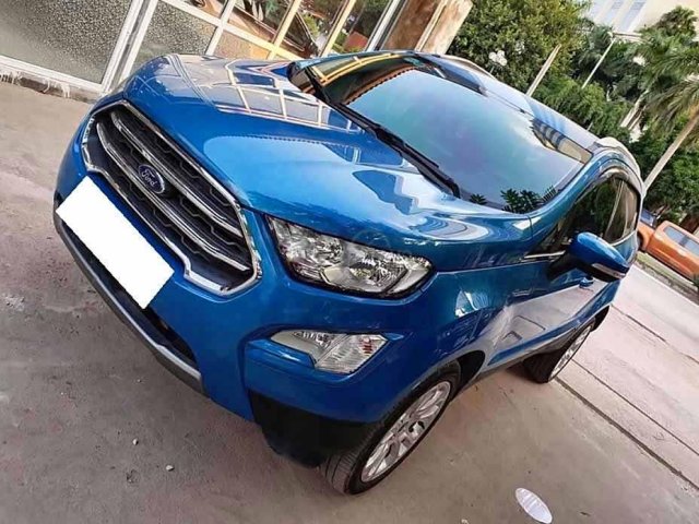 Xe Ford EcoSport AT sản xuất năm 2018, màu xanh lam 