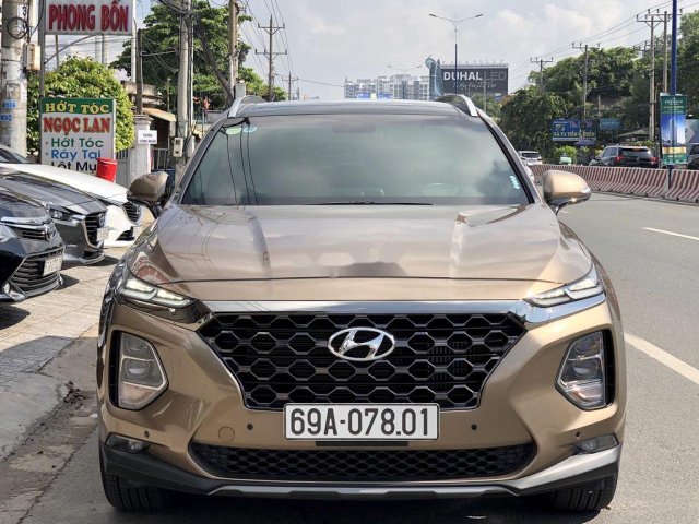 Bán Hyundai Santa Fe năm 2020, màu nâu, máy dầu cao cấp0