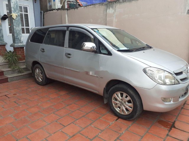 Bán Toyota Innova đời 2007, màu bạc, giá tốt0