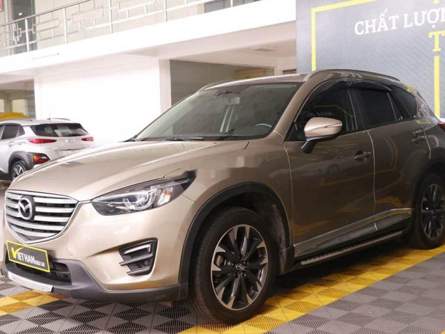 Bán Mazda CX 5 2.5AT 2017, màu vàng cát