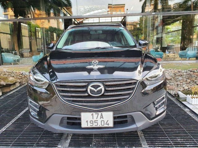 Cần bán xe Mazda CX 5 sản xuất năm 2017, màu đen0