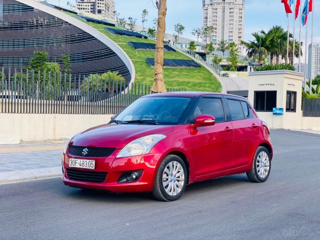 Cần bán gấp Suzuki Swift 2015, xe cực rẻ