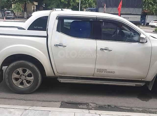 Bán ô tô Nissan Navara EL năm sản xuất 2016, màu trắng, xe nhập  