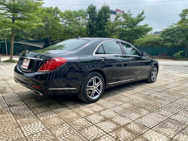 Cần bán lại xe Mercedes S400 sản xuất 2017, màu đen