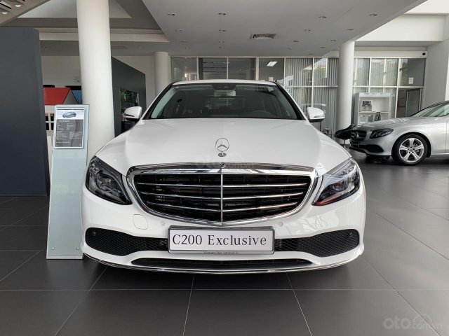 Mercedes C200 Exclusive trẻ trung - Năng động, xe sang giá tốt - Ưu đãi thuế