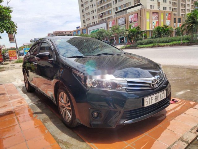 Bán Toyota Corolla Altis sản xuất năm 2017, màu đen, giá 660tr