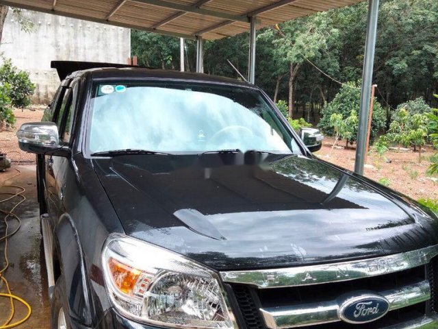 Cần bán gấp Ford Ranger đời 2010, màu đen, xe nhập