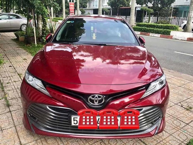 Cần bán xe Toyota Camry 2.5Q đời 2019, màu đỏ, xe nhập  0