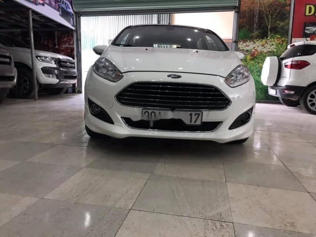 Cần bán Ford Fiesta S sản xuất 2013, màu trắng, nhập khẩu giá cạnh tranh0