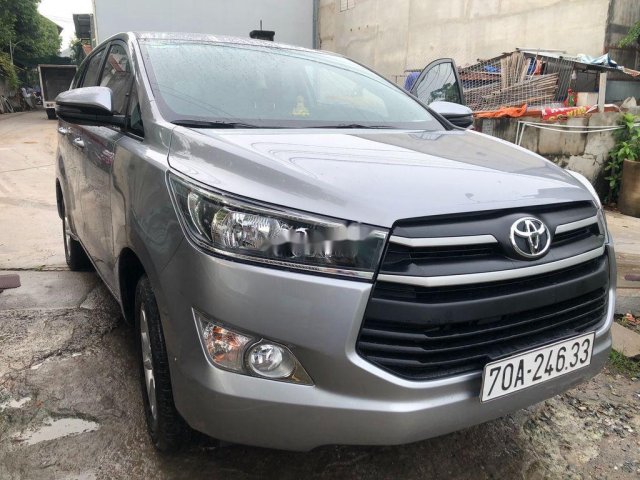 Bán Toyota Innova sản xuất 2020, màu bạc, giá chỉ 675 triệu