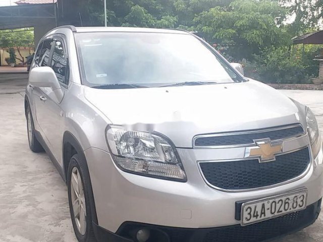 Cần bán xe Chevrolet Orlando đời 2012, màu bạc, nhập khẩu chính chủ