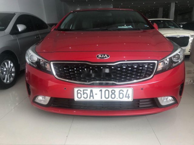 Cần bán xe Kia Cerato đời 2016, màu đỏ, 495 triệu0