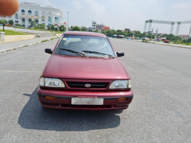 Cần bán Kia Pride GTL, SX 2001, máy xăng, nhập khẩu, đã chạy 80000km, xăng 6 L/100km, nội thất màu ghi, xe 5 cửa, máy 1.30