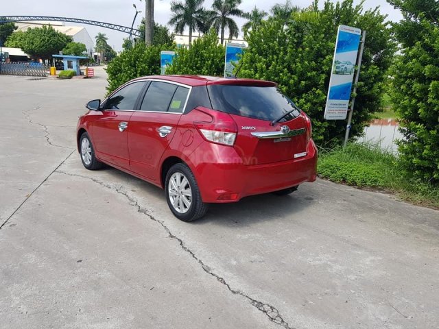 Bán ô tô Toyota Yaris G 1.3 AT sản xuất 2015, màu đỏ còn mới0