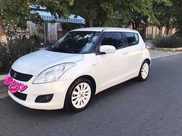 Bán xe Suzuki Swift sản xuất 2015, màu trắng, 365tr