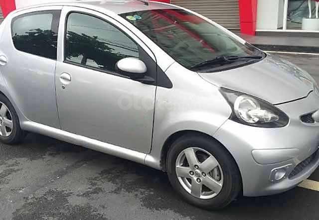 Bán xe Toyota Aygo năm sản xuất 2007, màu bạc, nhập khẩu  