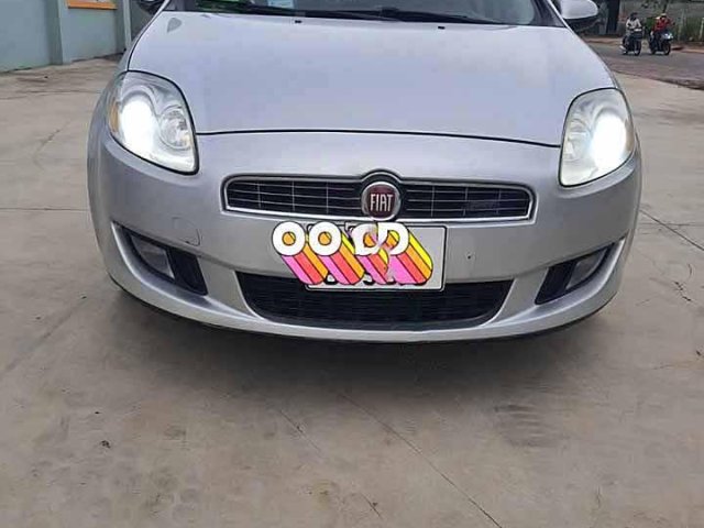 Bán Fiat Bravo năm sản xuất 2010, màu bạc, nhập khẩu  