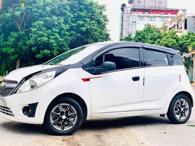 Bán ô tô Chevrolet Spark năm 2011, màu trắng, xe nhập, giá tốt