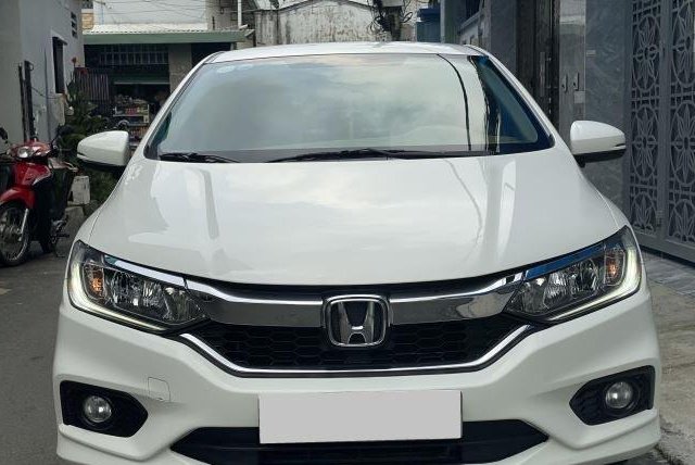 Cần bán lại xe Honda City 1.5 CVT năm sản xuất 2019, màu trắng còn mới 