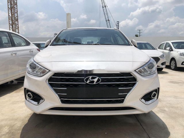 Hyundai Sài Thành bán Hyundai Accent đời 2020, màu trắng0