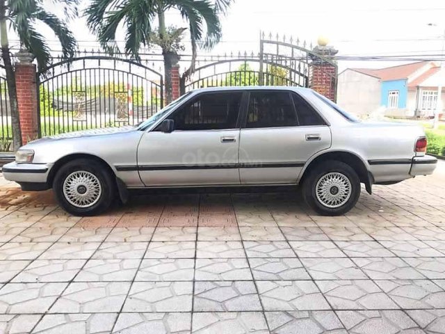 Bán xe Toyota Cressida năm 1996, nhập khẩu, chính chủ 