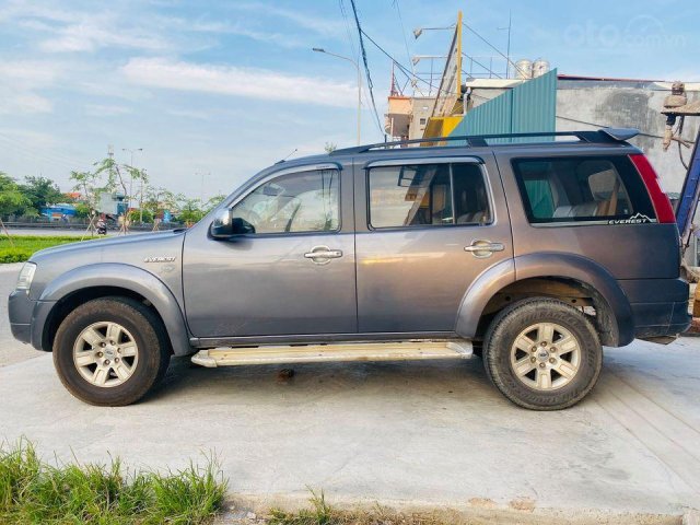 Bán Ford Everest SX 2009 máy dầu, số tự động