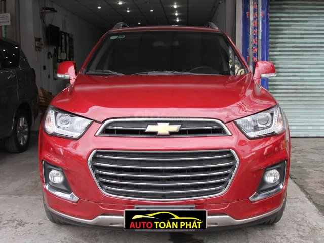 Cần bán Captiva LTZ sản xuất 2017, màu đỏ0