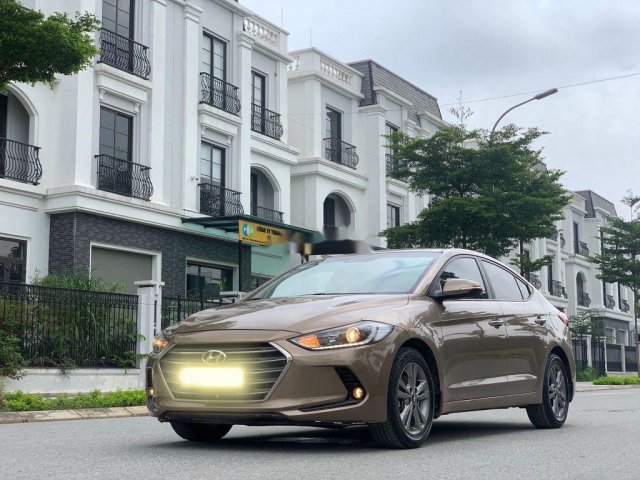 Bán xe Hyundai Elantra 1.6 AT 2017, màu nâu, giá chỉ 535 triệu0