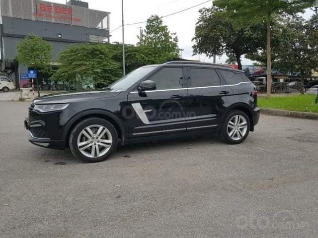 Cần bán gấp chiếc Zotye Z8 đời 2018, xe giá tốt, hỗ trợ trả góp, giao nhanh0