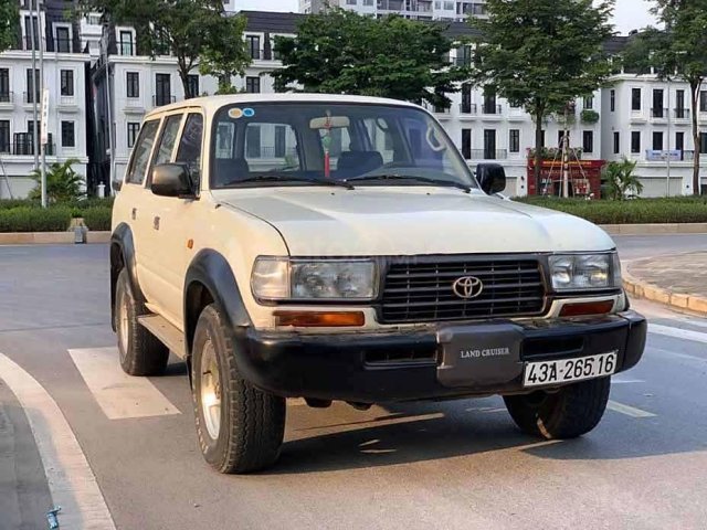 Bán Toyota Land Cruiser sản xuất năm 1995, màu trắng, nhập khẩu  