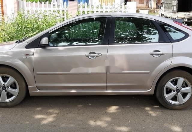 Bán Ford Focus năm 2006, 230 triệu0