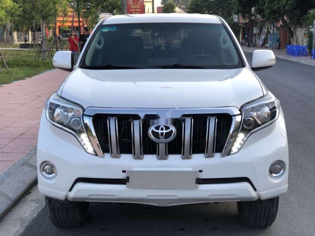 Bán Toyota Prado năm sản xuất 2009, màu trắng, nhập khẩu0