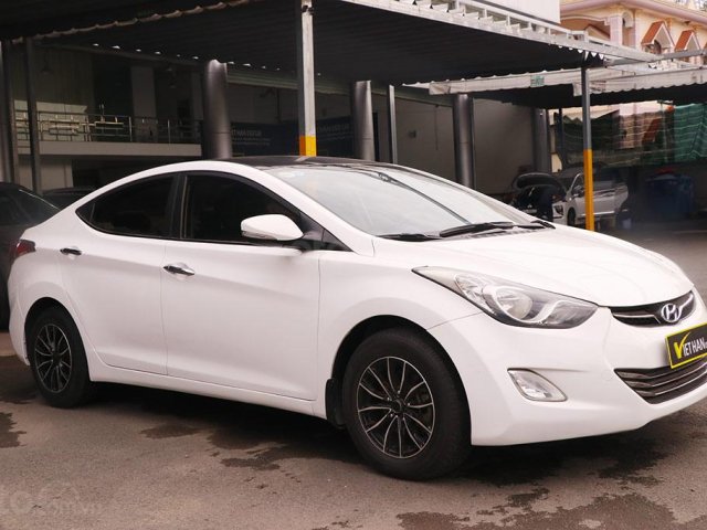 Bán xe Hyundai Elantra GLS 1.8MT sx 2013