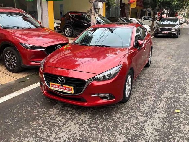 Cần bán Mazda 3 năm sản xuất 2018, màu đỏ đẹp như mới