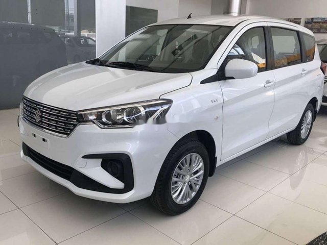 Cần bán Suzuki Ertiga đời 2020, màu trắng, nhập khẩu