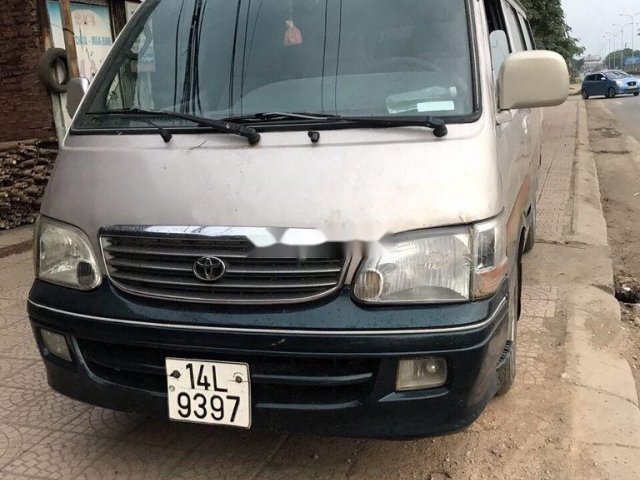 Thanh lý xe Toyota Hiace năm 2003, máy turbo