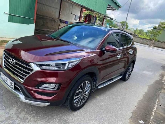 Bán Hyundai Tucson sản xuất năm 2019, màu đỏ