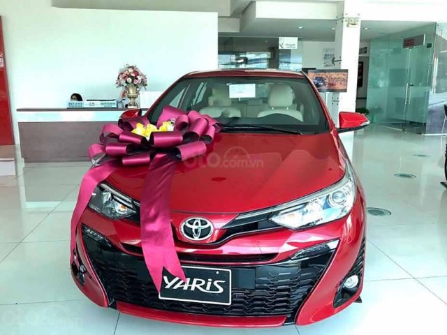 Cần bán Toyota Yaris 1.5G sản xuất 2020, màu đỏ, nhập khẩu nguyên chiếc, giá 630tr0