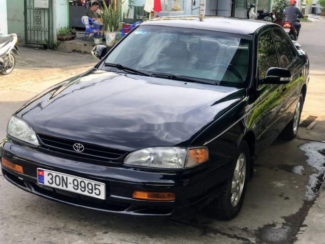 Cần bán xe Toyota Camry năm sản xuất 1993, nhập khẩu nguyên chiếc còn mới