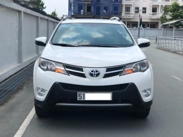 Bán xe Toyota RAV4 XLE 2.5 FWD đời 2015, màu trắng0