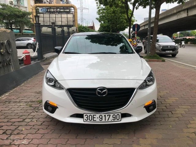 Bán gấp với giá ưu đãi nhất chiếc Mazda 3 1.5AT sản xuất 2017, xe giá thấp, giao nhanh0