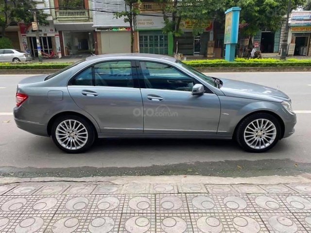 Cần bán Mercedes C250 sản xuất năm 2010, khung sườn zin0