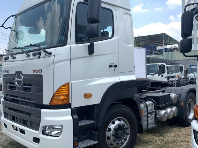 Đầu kéo Hino - Hino 700 sản xuất 2019, nhập khẩu0