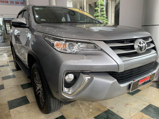 Cần bán lại xe Toyota Fortuner 2018, màu xám, xe nhập còn mới