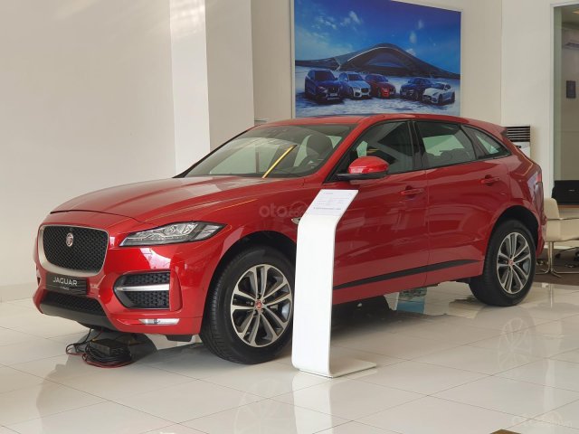 Báo gấm Jaguar F-Pace đậm chất Anh Quốc