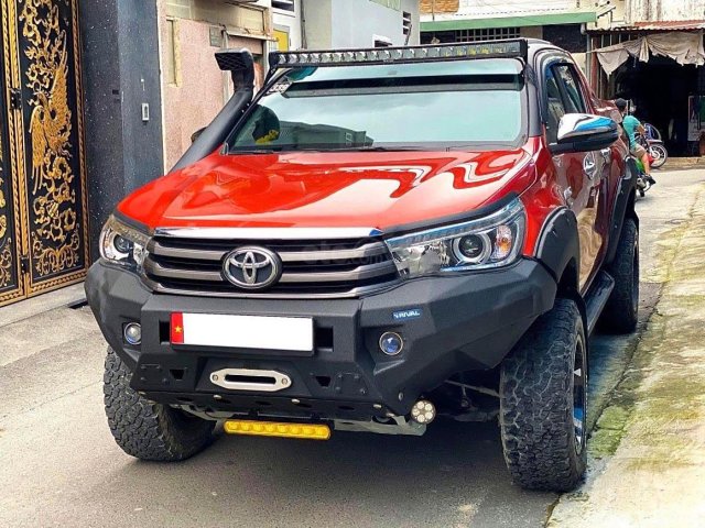 Bán gấp Toyota Hilux sản xuất năm 2018, nhập khẩu, xe gia đình0