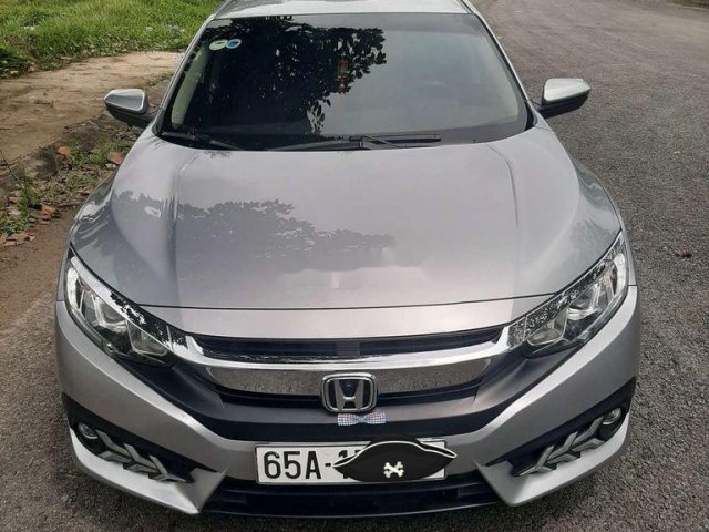 Cần bán xe Honda Civic năm sản xuất 2017, màu bạc, xe nhập 0