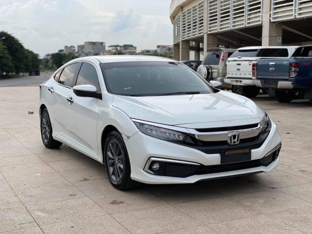 Bán nhanh Honda Civic đời 2019, mới sử dụng, đi ít0