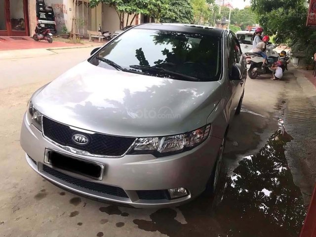 Bán xe Kia Forte năm 2009, màu bạc, nhập khẩu  